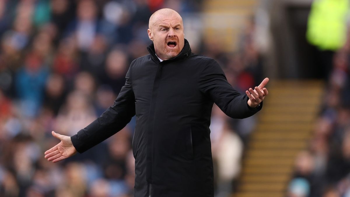 Sean Dyche nổi tiếng với triết lý bóng đá thực dụng